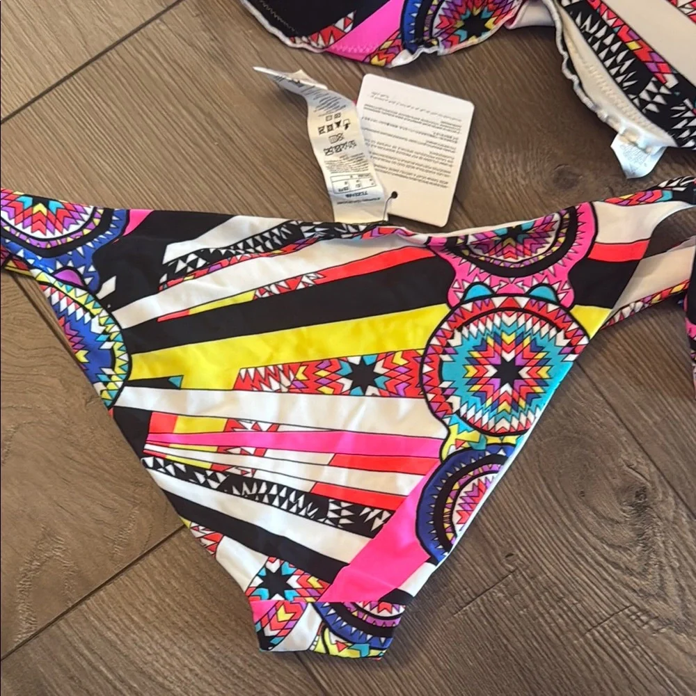 Tezenis Colorful Patterned Bikini Set NWT - Picture 6 of 9